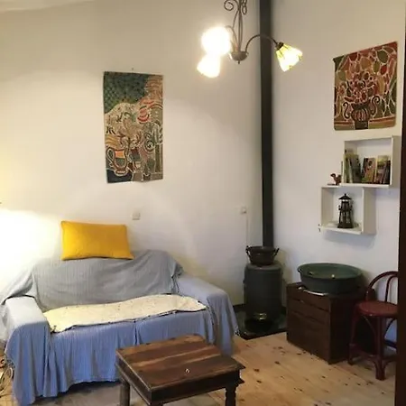 Agradable Con Suelos De Madera *