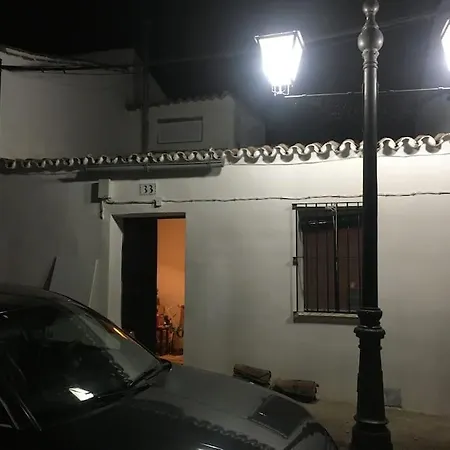 Chalet Agradable Con Suelos De Madera Santa Olalla del Cala