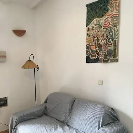 Chalet Agradable Con Suelos De Madera *